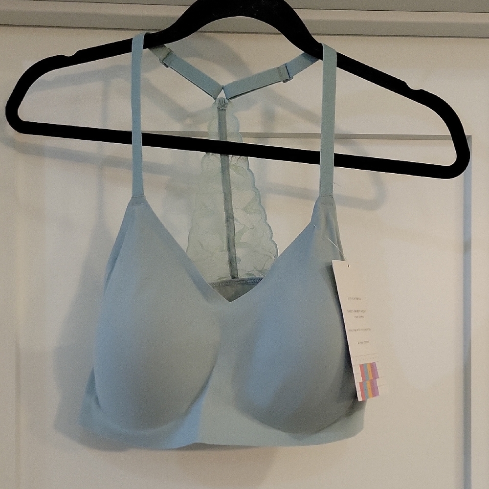 True&Co V Neck Racerback Bra XL